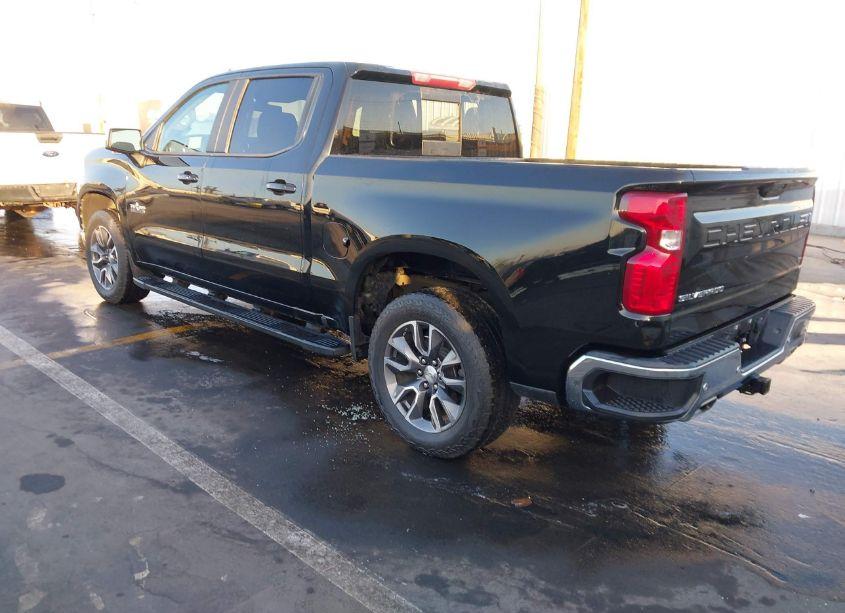 Photo 3 of 2021 Chevrolet Silverado 1500 4WD SHORT BED LT (VIN 3GCUYDED0MG154948)