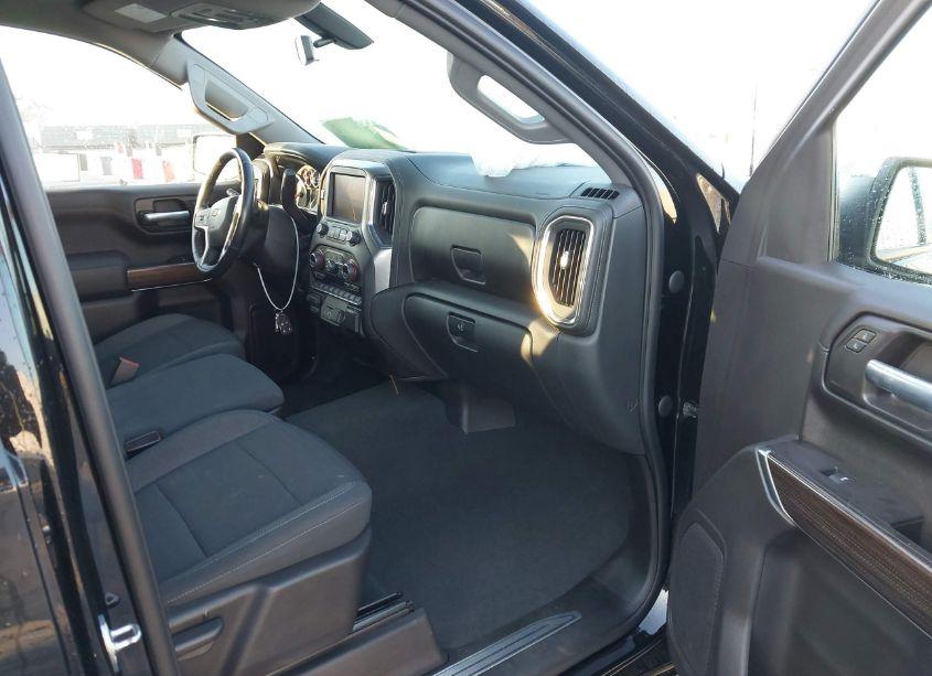 Photo 5 of 2021 Chevrolet Silverado 1500 4WD SHORT BED LT (VIN 3GCUYDED0MG154948)