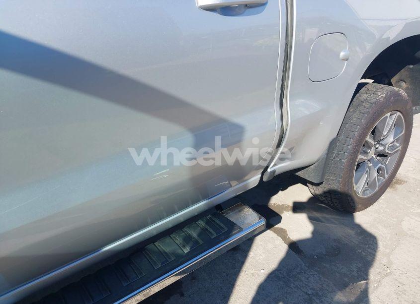 Photo 6 of 2021 Chevrolet Silverado 1500 4WD SHORT BED LT (VIN 3GCUYDED0MG380519)