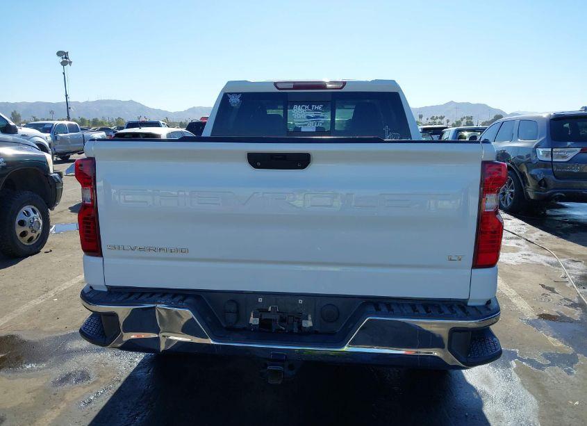 Photo 16 of 2019 Chevrolet Silverado 1500 LT (VIN 3GCUYDED1KG244347)