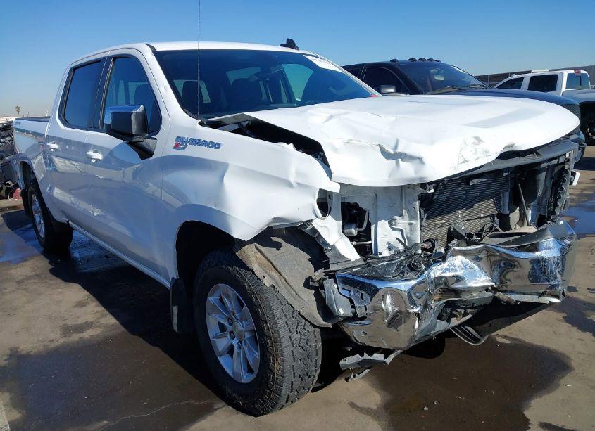 Photo 6 of 2019 Chevrolet Silverado 1500 LT (VIN 3GCUYDED1KG244347)