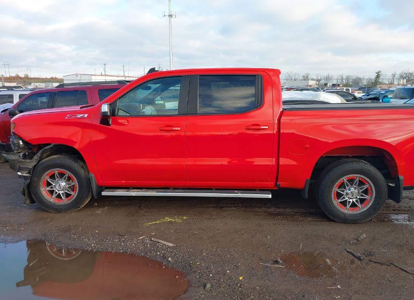 Photo 14 of 2019 Chevrolet Silverado 1500 LT (VIN 3GCUYDED1KG249497)
