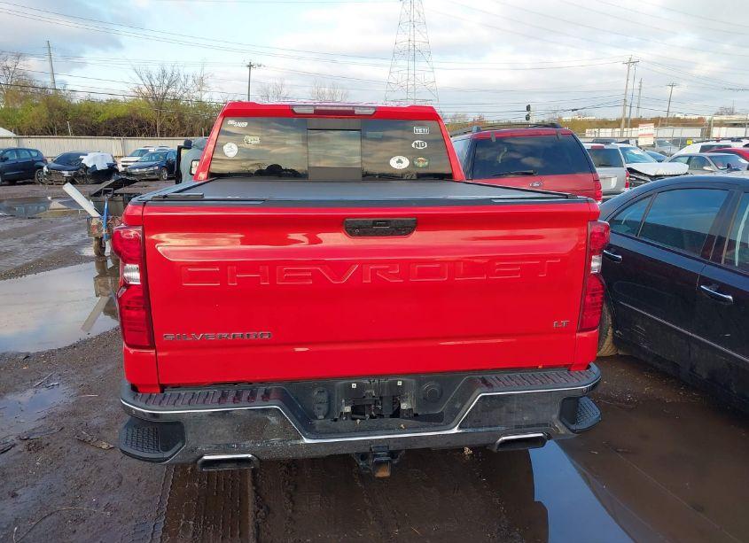 Photo 16 of 2019 Chevrolet Silverado 1500 LT (VIN 3GCUYDED1KG249497)