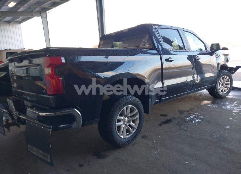 Photo 4 of 2019 Chevrolet Silverado 1500 LT (VIN 3GCUYDED1KG275615)