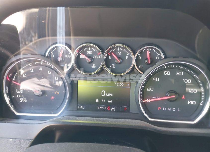 Photo 7 of 2019 Chevrolet Silverado 1500 LT (VIN 3GCUYDED2KG130003)