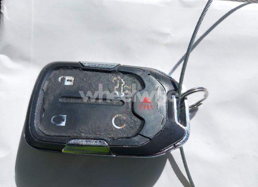 Photo 11 of 2019 Chevrolet Silverado 1500 LT (VIN 3GCUYDED2KG240176)