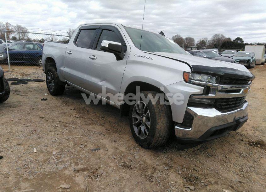 2020 Chevrolet Silverado 1500 4WD SHORT BED LT (VIN 3GCUYDED2LG121402) main photo