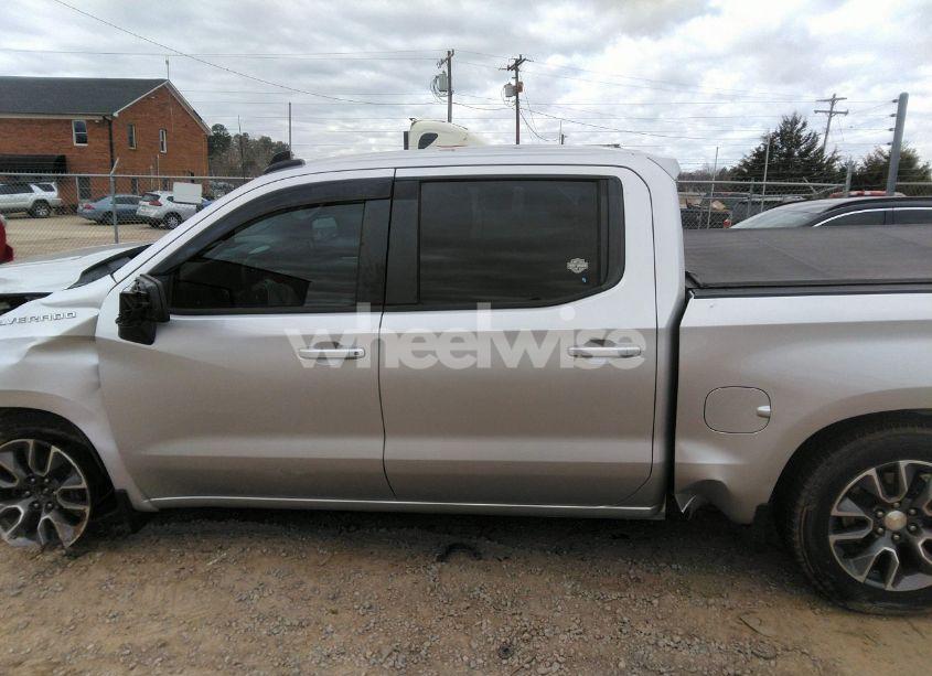 Photo 14 of 2020 Chevrolet Silverado 1500 4WD SHORT BED LT (VIN 3GCUYDED2LG121402)