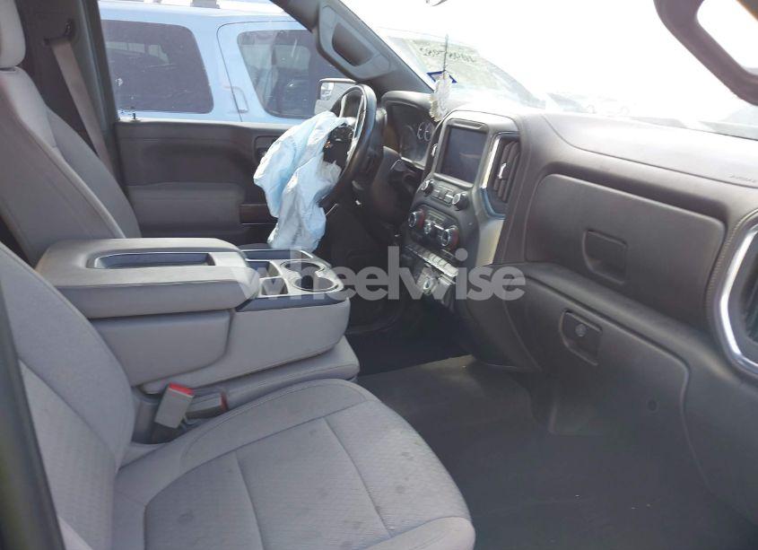 Photo 5 of 2021 Chevrolet Silverado 1500 4WD SHORT BED LT (VIN 3GCUYDED2MG104505)