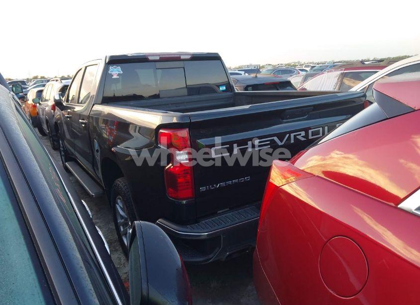 Photo 3 of 2021 Chevrolet Silverado 1500 4WD SHORT BED LT (VIN 3GCUYDED2MG234431)