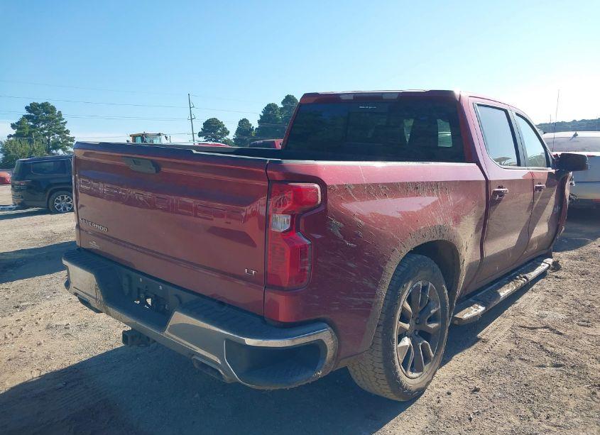 Photo 4 of 2019 Chevrolet Silverado 1500 LT (VIN 3GCUYDED3KG188640)