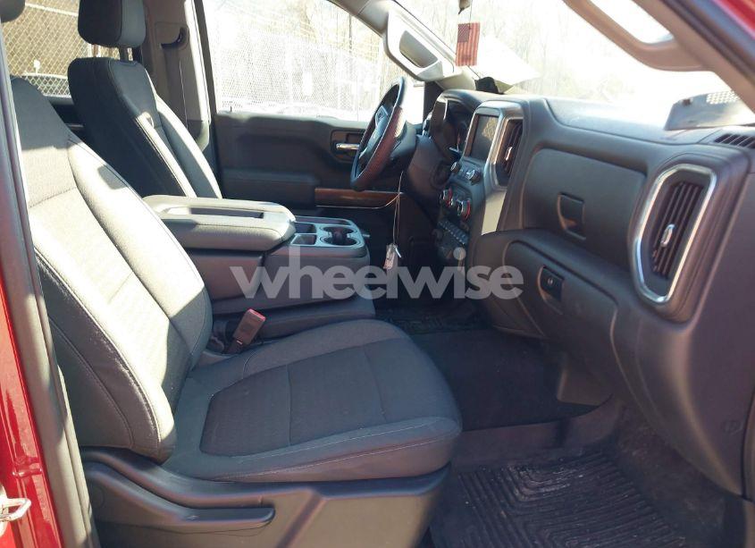 Photo 5 of 2019 Chevrolet Silverado 1500 LT (VIN 3GCUYDED4KG280372)