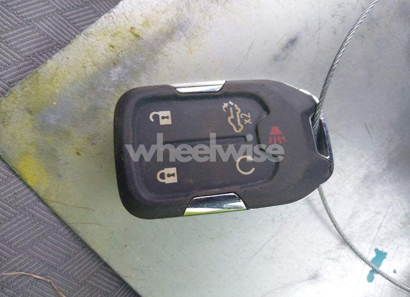 Photo 11 of 2020 Chevrolet Silverado 1500 4WD SHORT BED LT (VIN 3GCUYDED4LG339566)