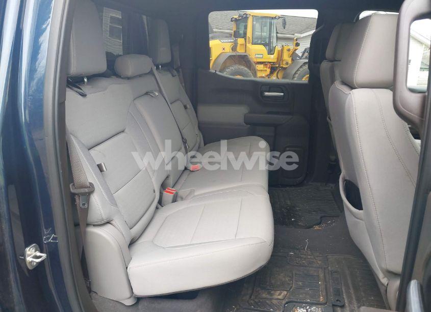 Photo 8 of 2020 Chevrolet Silverado 1500 4WD SHORT BED LT (VIN 3GCUYDED4LG339566)