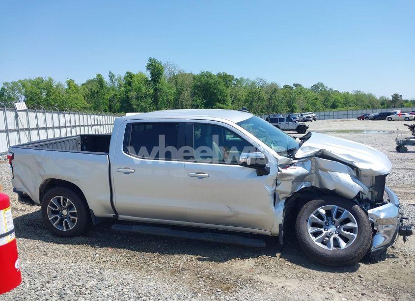 Photo 13 of 2020 Chevrolet Silverado 1500 4WD SHORT BED LT (VIN 3GCUYDED4LG404805)