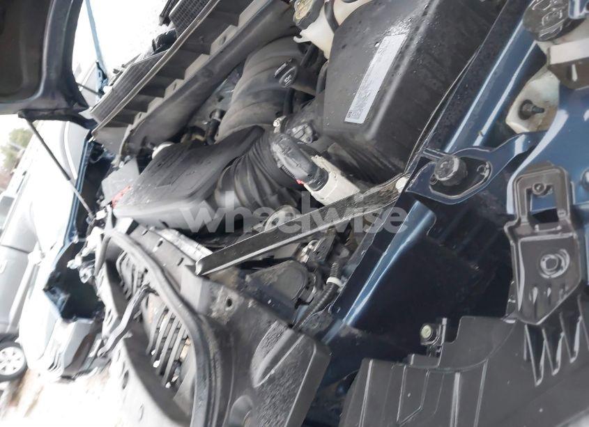 Photo 10 of 2021 Chevrolet Silverado 1500 4WD SHORT BED LT (VIN 3GCUYDED5MG226677)