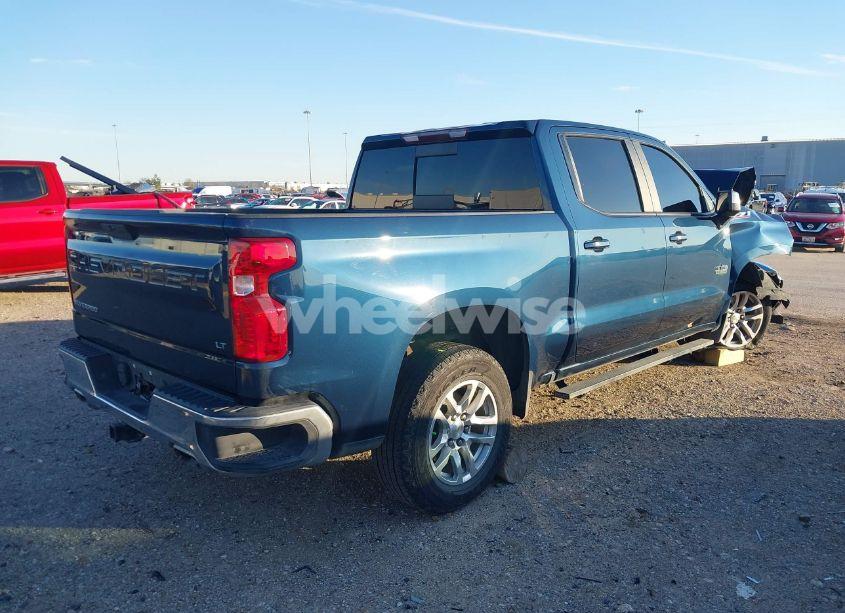 Photo 4 of 2021 Chevrolet Silverado 1500 4WD SHORT BED LT (VIN 3GCUYDED5MG226677)