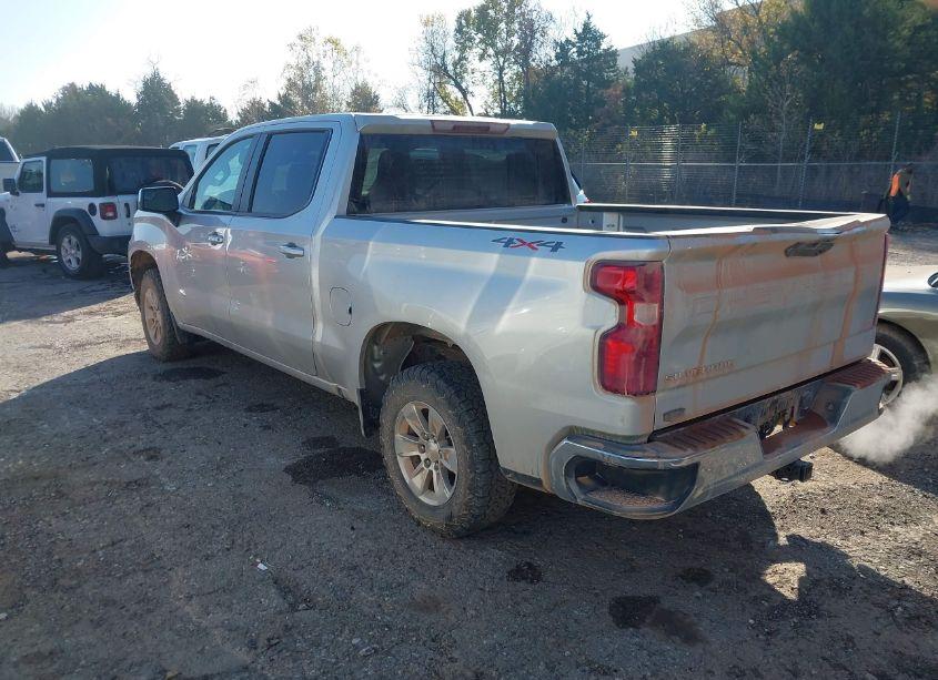 Photo 3 of 2022 Chevrolet Silverado 1500 LTD 4WD SHORT BED LT (VIN 3GCUYDED5NG114463)