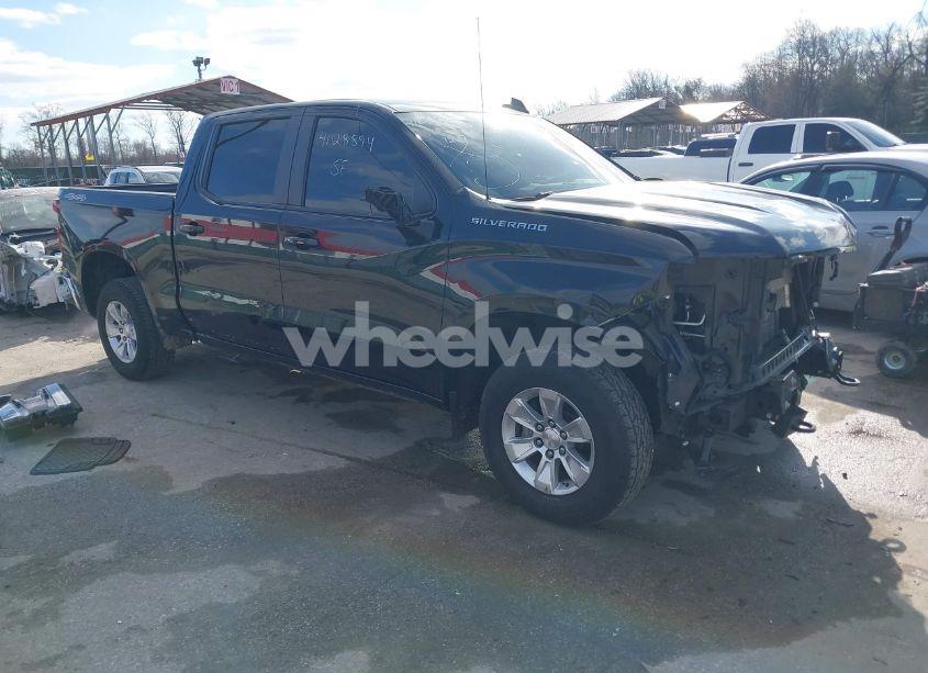 2022 Chevrolet Silverado 1500 LTD 4WD SHORT BED LT (VIN 3GCUYDED5NG126578) main photo