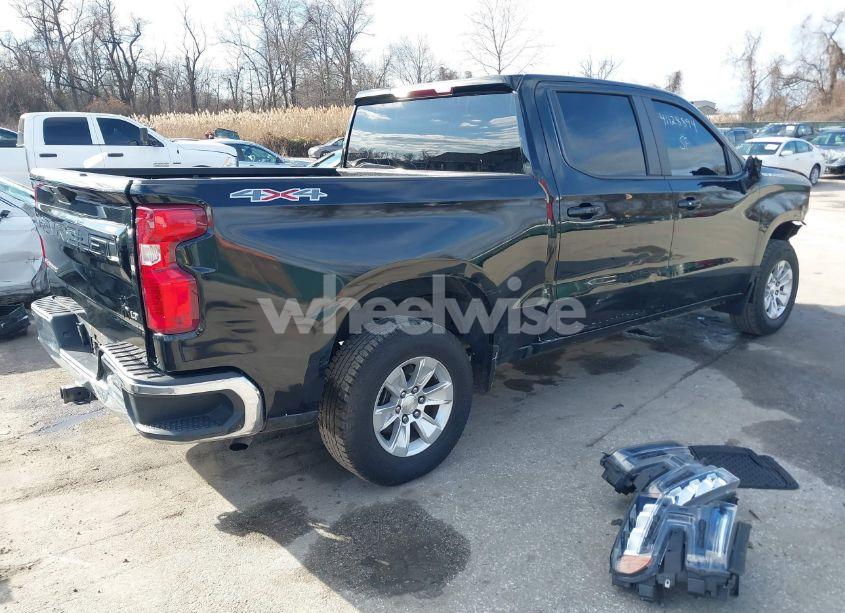 Photo 4 of 2022 Chevrolet Silverado 1500 LTD 4WD SHORT BED LT (VIN 3GCUYDED5NG126578)