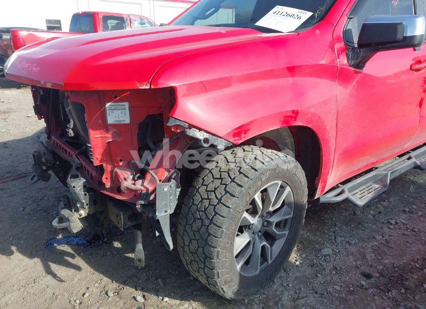 Photo 18 of 2019 Chevrolet Silverado 1500 LT (VIN 3GCUYDED6KG123507)