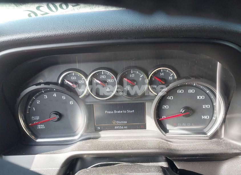 Photo 7 of 2019 Chevrolet Silverado 1500 LT (VIN 3GCUYDED6KG123507)