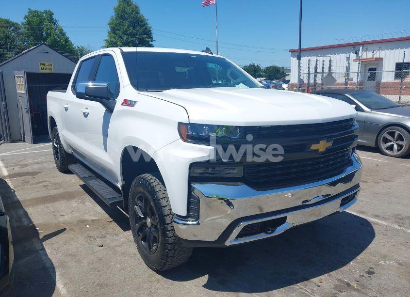 2019 Chevrolet Silverado 1500 LT (VIN 3GCUYDED6KG131283) main photo