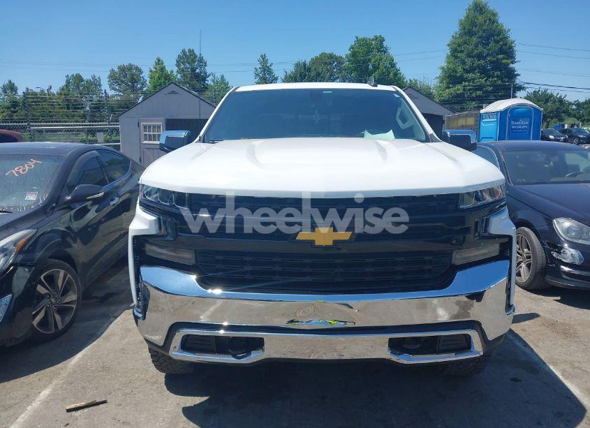 Photo 12 of 2019 Chevrolet Silverado 1500 LT (VIN 3GCUYDED6KG131283)