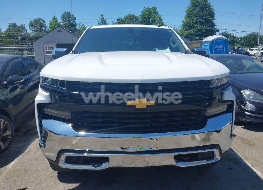 Photo 6 of 2019 Chevrolet Silverado 1500 LT (VIN 3GCUYDED6KG131283)