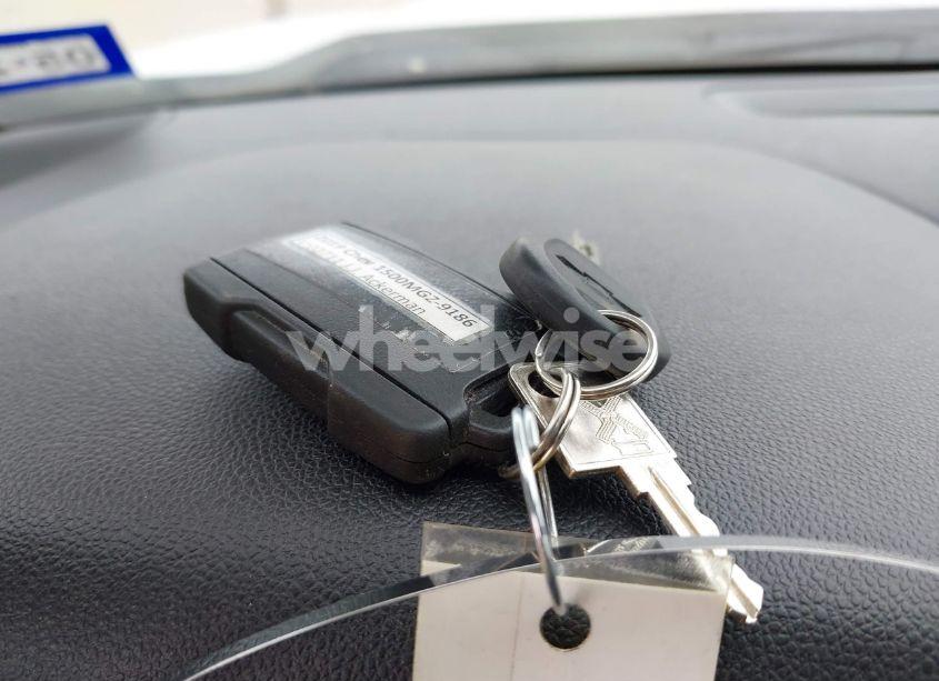 Photo 11 of 2019 Chevrolet Silverado 1500 LT (VIN 3GCUYDED6KG202711)