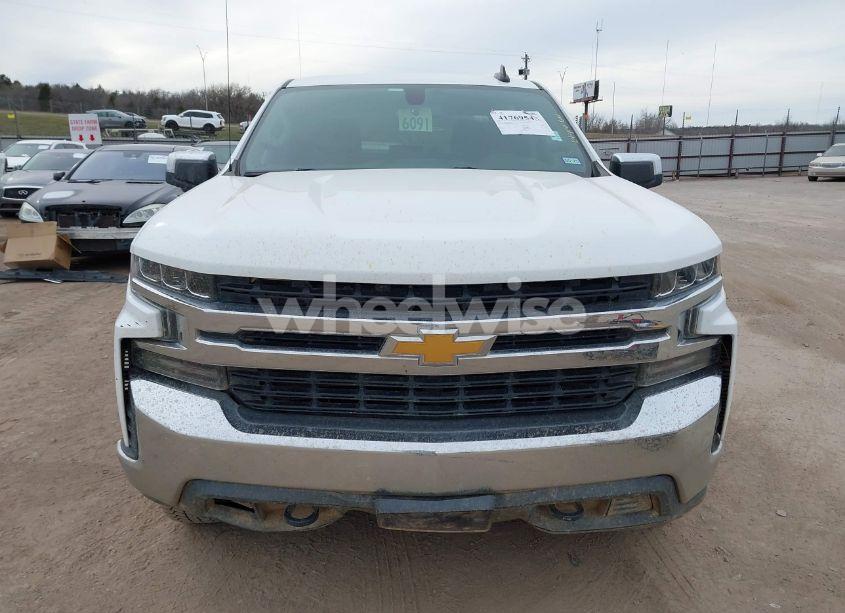 Photo 12 of 2019 Chevrolet Silverado 1500 LT (VIN 3GCUYDED6KG202711)