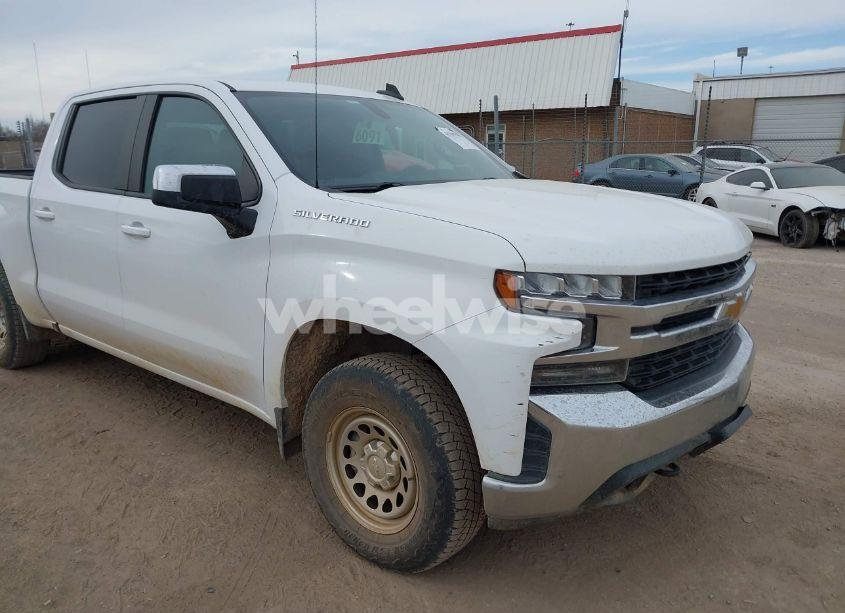 Photo 6 of 2019 Chevrolet Silverado 1500 LT (VIN 3GCUYDED6KG202711)