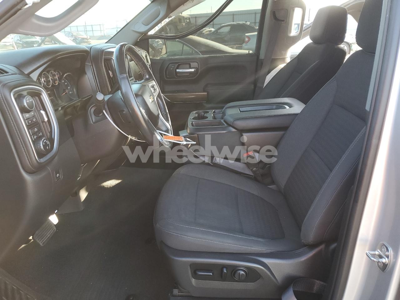 Photo 7 of 2021 CHEVROLET SILVERADO K1500 LT N/A (VIN 3GCUYDED6MG434437)