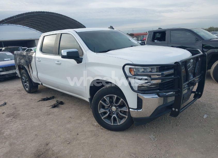 2019 Chevrolet Silverado 1500 LT (VIN 3GCUYDED7KG156676) main photo