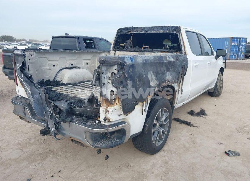 Photo 4 of 2019 Chevrolet Silverado 1500 LT (VIN 3GCUYDED7KG156676)