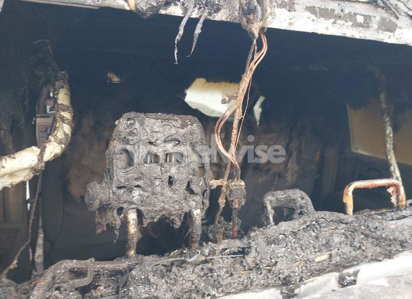 Photo 8 of 2019 Chevrolet Silverado 1500 LT (VIN 3GCUYDED7KG156676)