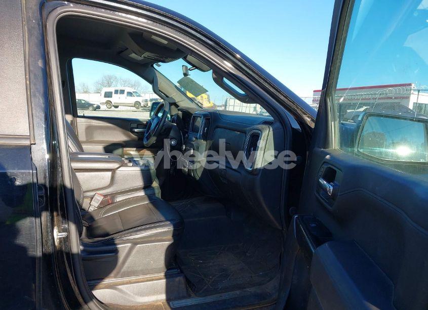 Photo 5 of 2020 Chevrolet Silverado 1500 4WD SHORT BED LT (VIN 3GCUYDED7LG270565)