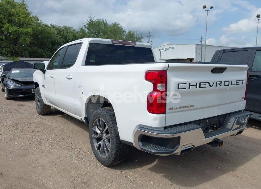 Photo 3 of 2020 Chevrolet Silverado 1500 4WD SHORT BED LT (VIN 3GCUYDED7LG274258)