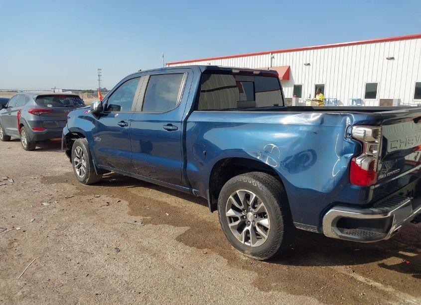 Photo 3 of 2020 Chevrolet Silverado 1500 (VIN 3GCUYDED7LG426569)