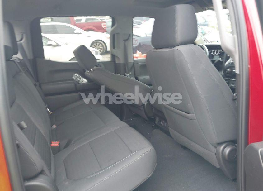 Photo 8 of 2022 Chevrolet Silverado 1500 LTD 4WD STANDARD BED LT (VIN 3GCUYDED7NG119521)