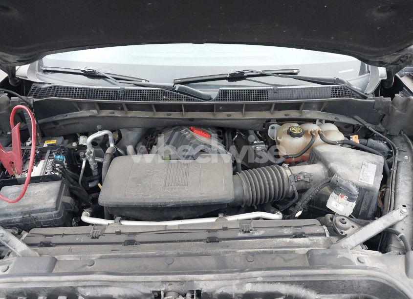 Photo 10 of 2019 Chevrolet Silverado 1500 LT (VIN 3GCUYDED8KG137912)