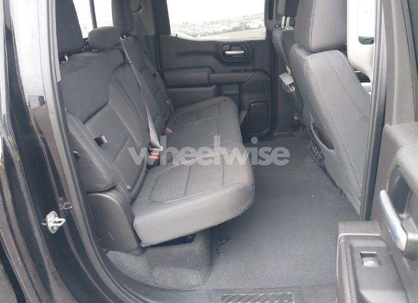 Photo 8 of 2019 Chevrolet Silverado 1500 LT (VIN 3GCUYDED8KG137912)