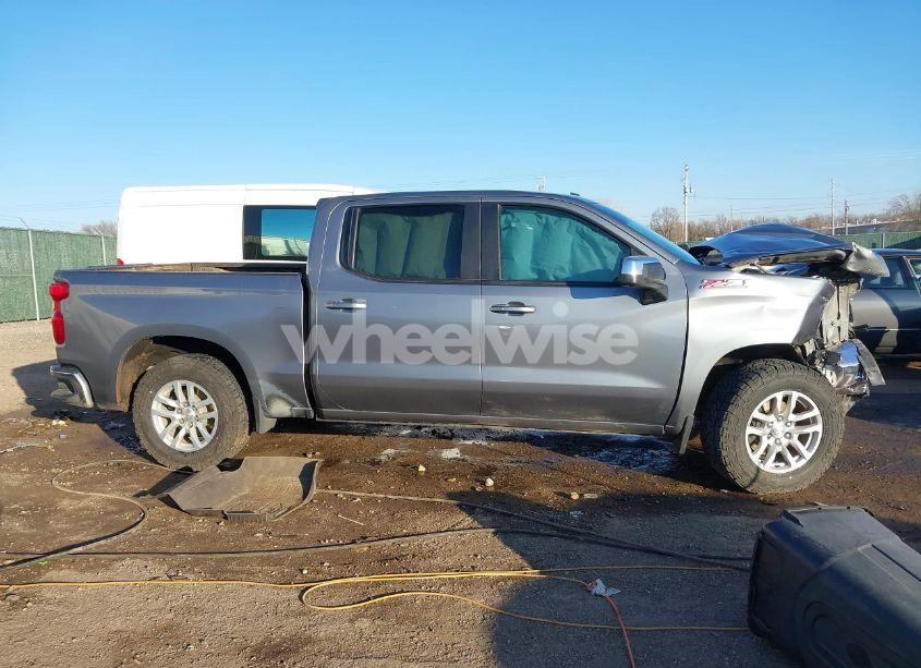 Photo 14 of 2020 Chevrolet Silverado 1500 4WD SHORT BED LT (VIN 3GCUYDED8LG280506)