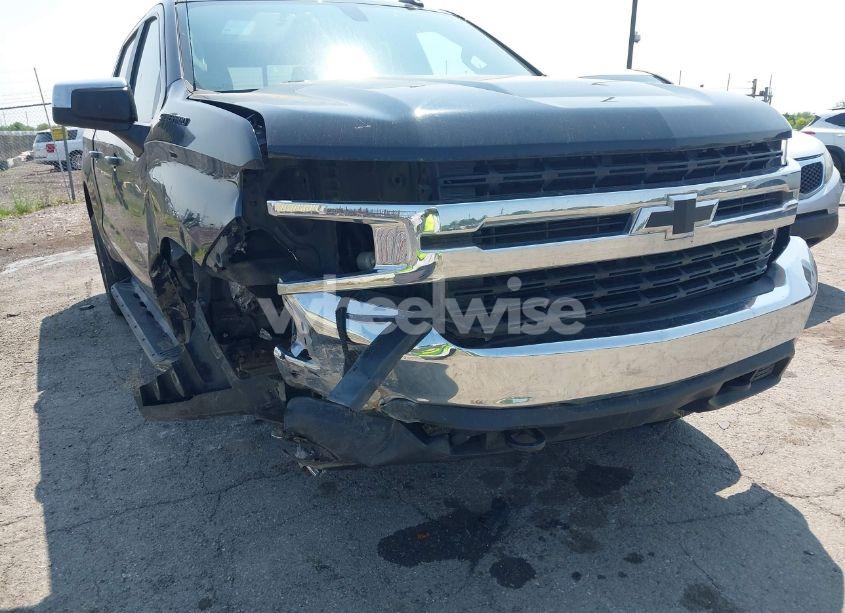 Photo 18 of 2020 Chevrolet Silverado 1500 4WD SHORT BED LT (VIN 3GCUYDED8LG320227)