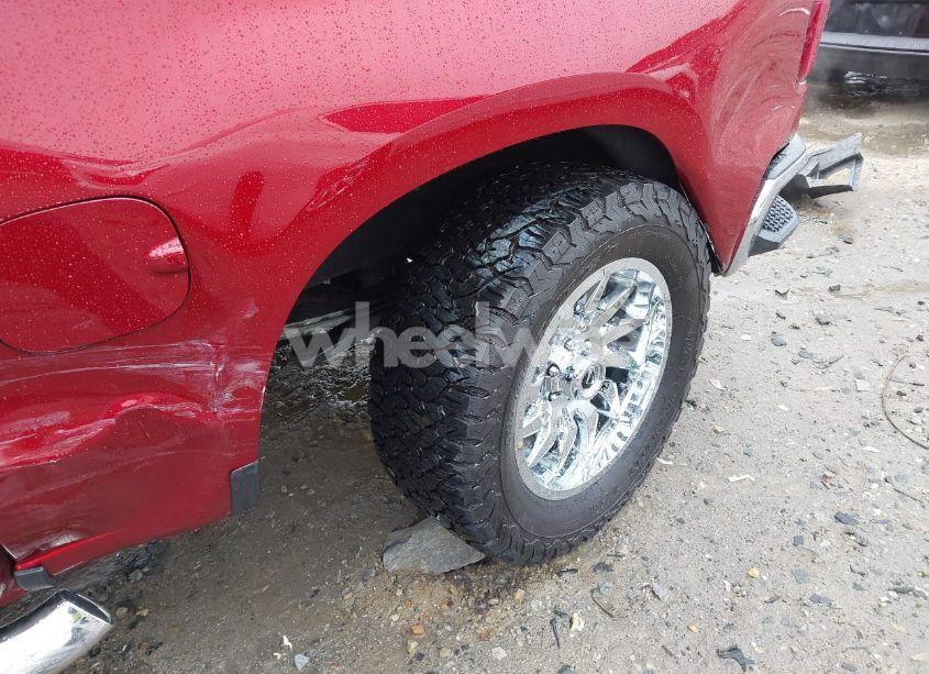 Photo 19 of 2019 Chevrolet Silverado 1500 LT (VIN 3GCUYDED9KG144562)