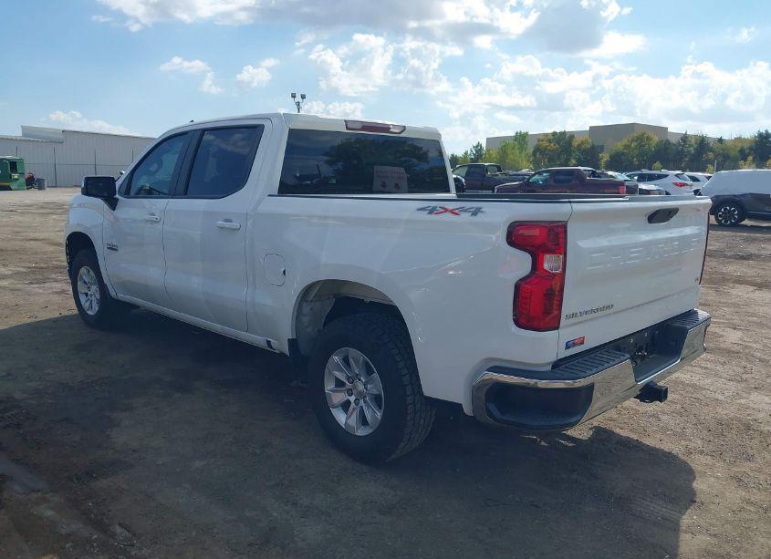 Photo 3 of 2020 Chevrolet Silverado 1500 4WD SHORT BED LT (VIN 3GCUYDED9LG205233)