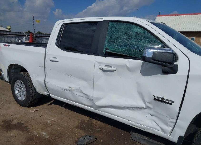 Photo 6 of 2020 Chevrolet Silverado 1500 4WD SHORT BED LT (VIN 3GCUYDED9LG205233)