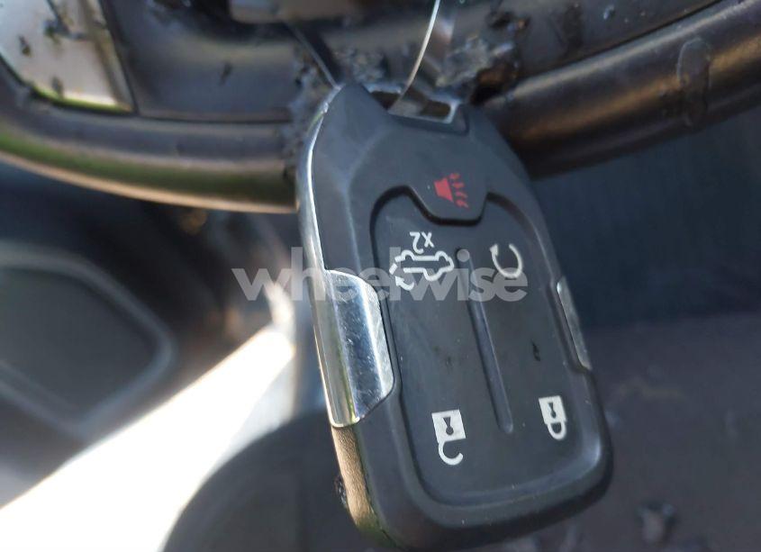 Photo 11 of 2020 Chevrolet Silverado 1500 4WD SHORT BED LT (VIN 3GCUYDED9LG445799)