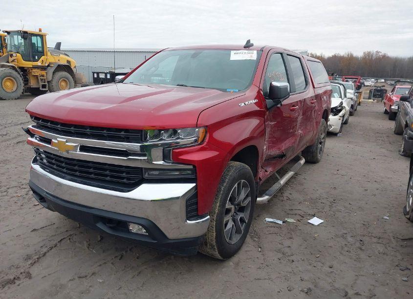 Photo 2 of 2022 Chevrolet Silverado 1500 LTD 4WD SHORT BED LT (VIN 3GCUYDED9NG125756)