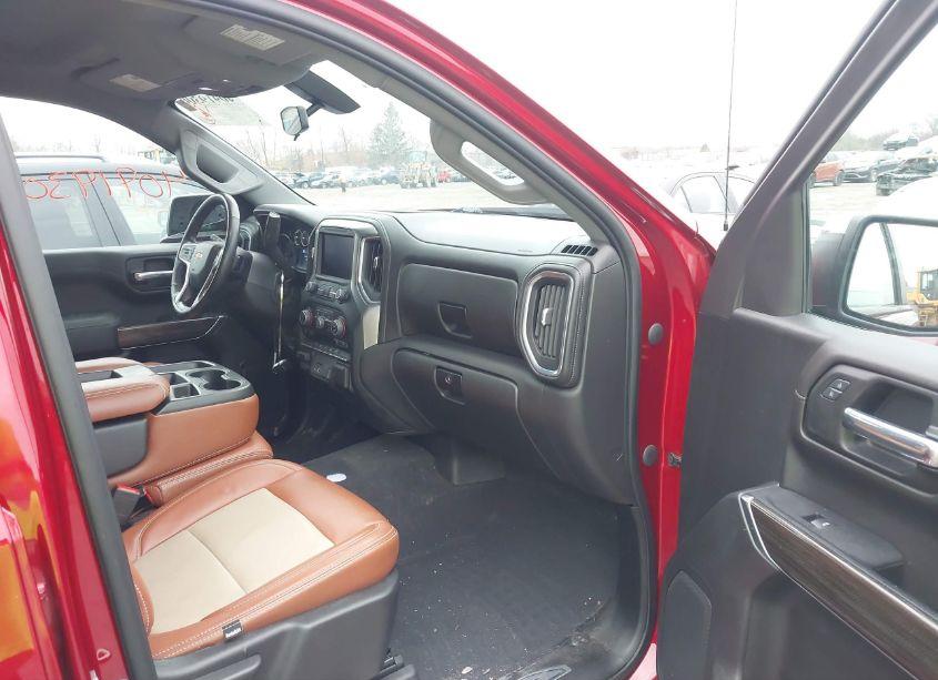 Photo 5 of 2022 Chevrolet Silverado 1500 LTD 4WD SHORT BED LT (VIN 3GCUYDED9NG125756)